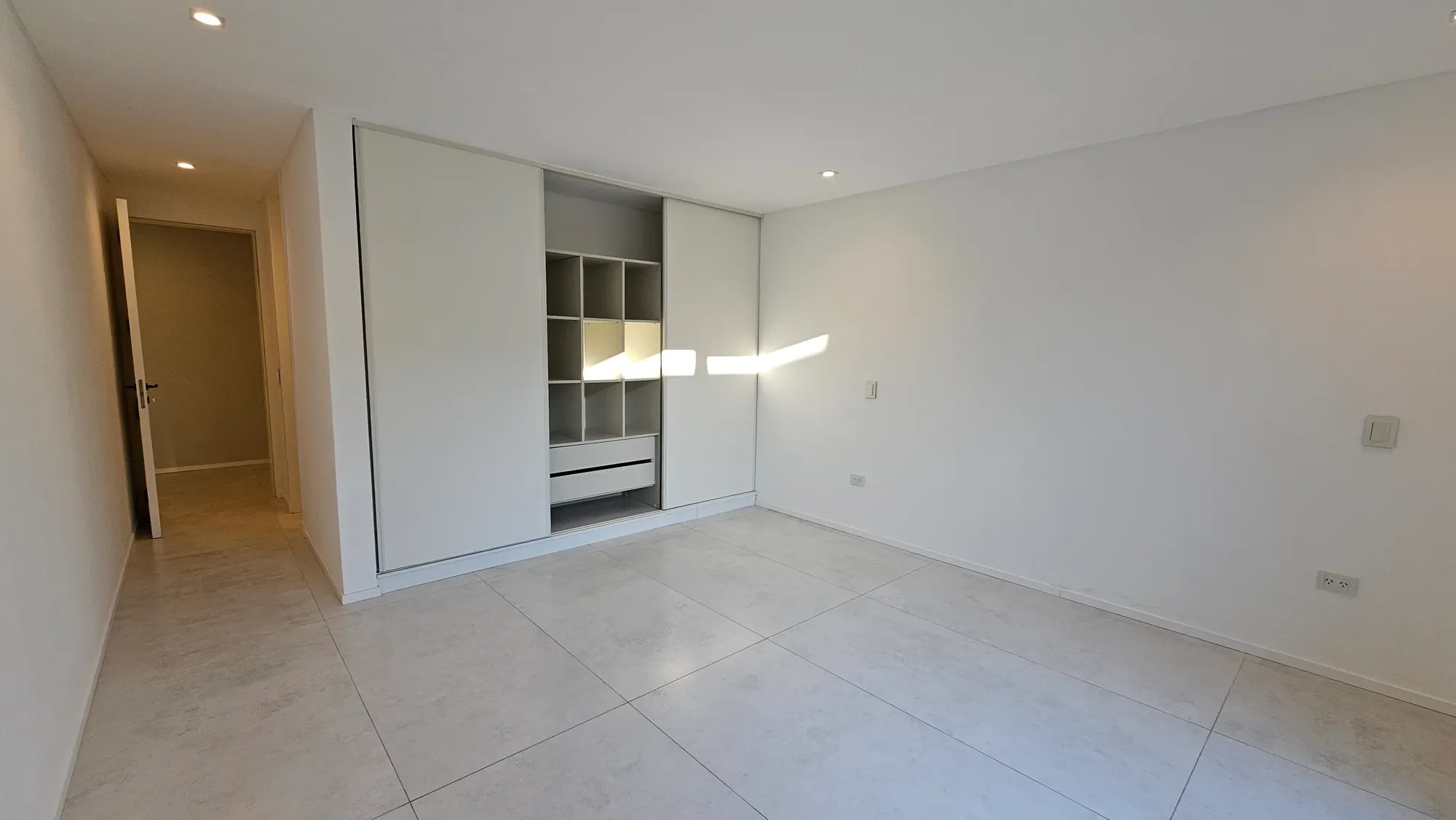 Gallery photo 10