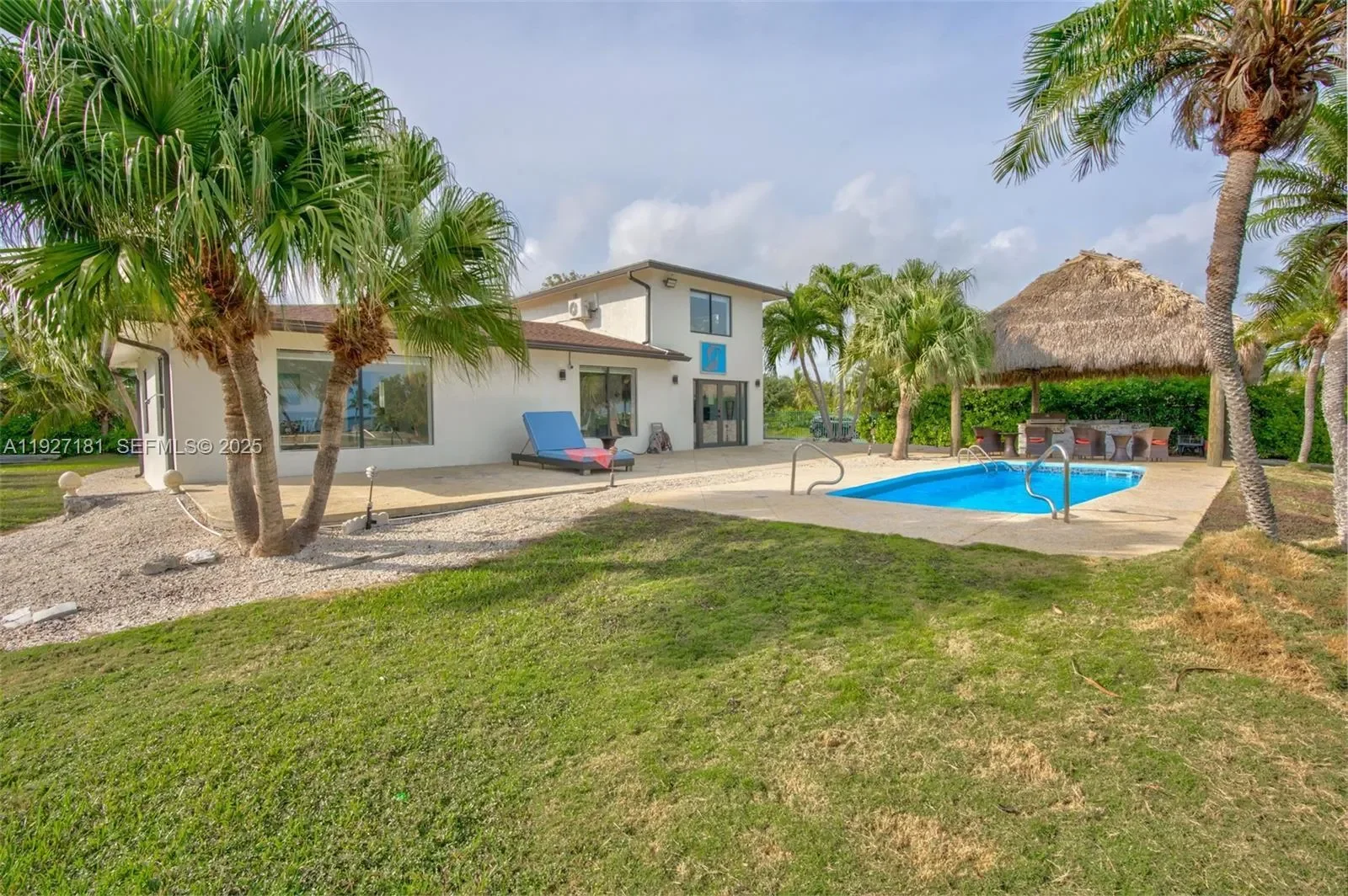 30468 Oleander Blvd, Big Pine, FL 33043, Big Pine Key, Florida, United States. - Photo 4