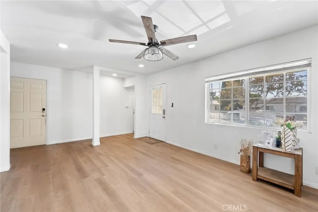 15219 Willard, Los Angeles, California, United States. - Photo 3