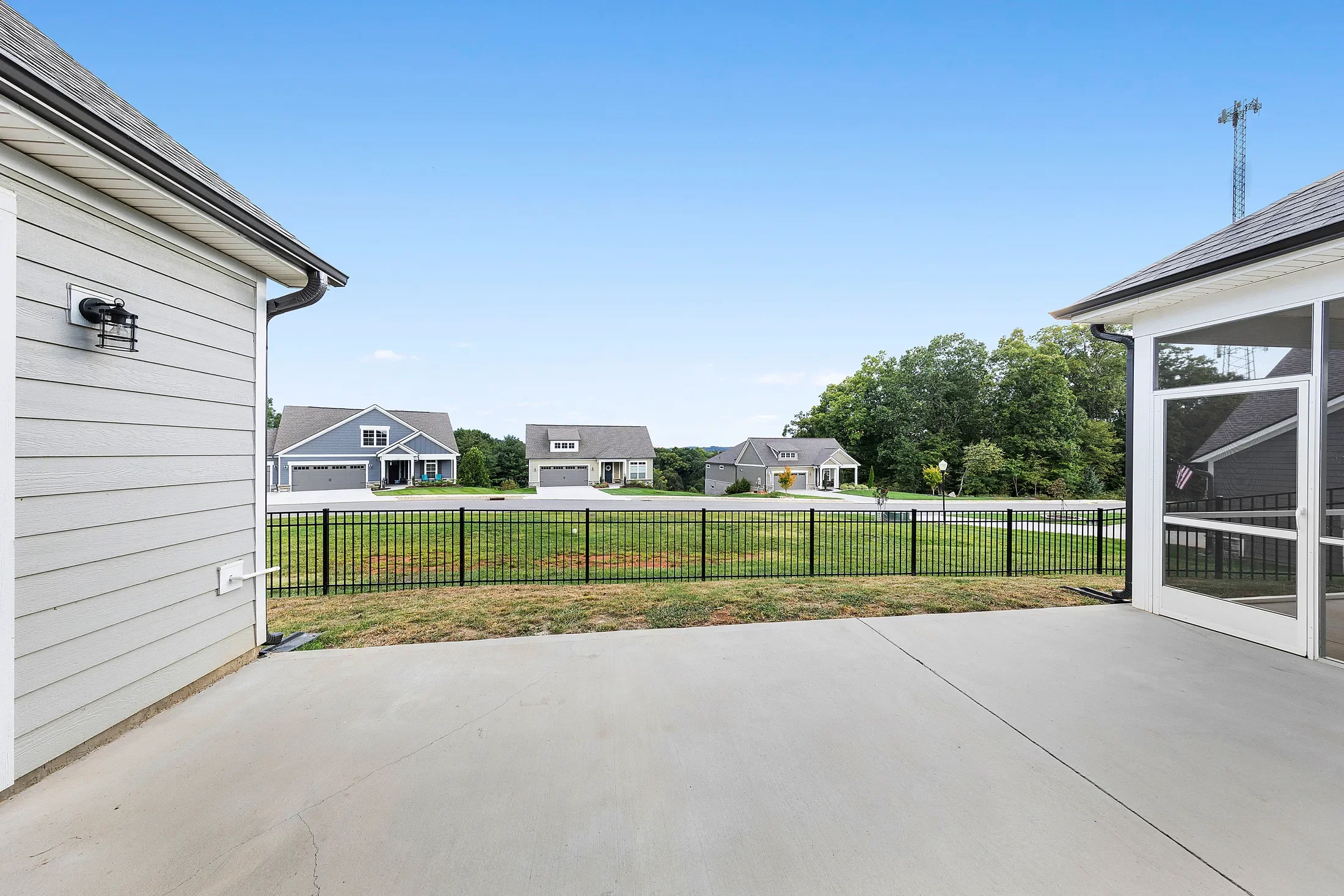 328 Cedar Branch Trail , Lenoir City, TN 37772, Lenoir City, Tennessee, United States. - Photo 22