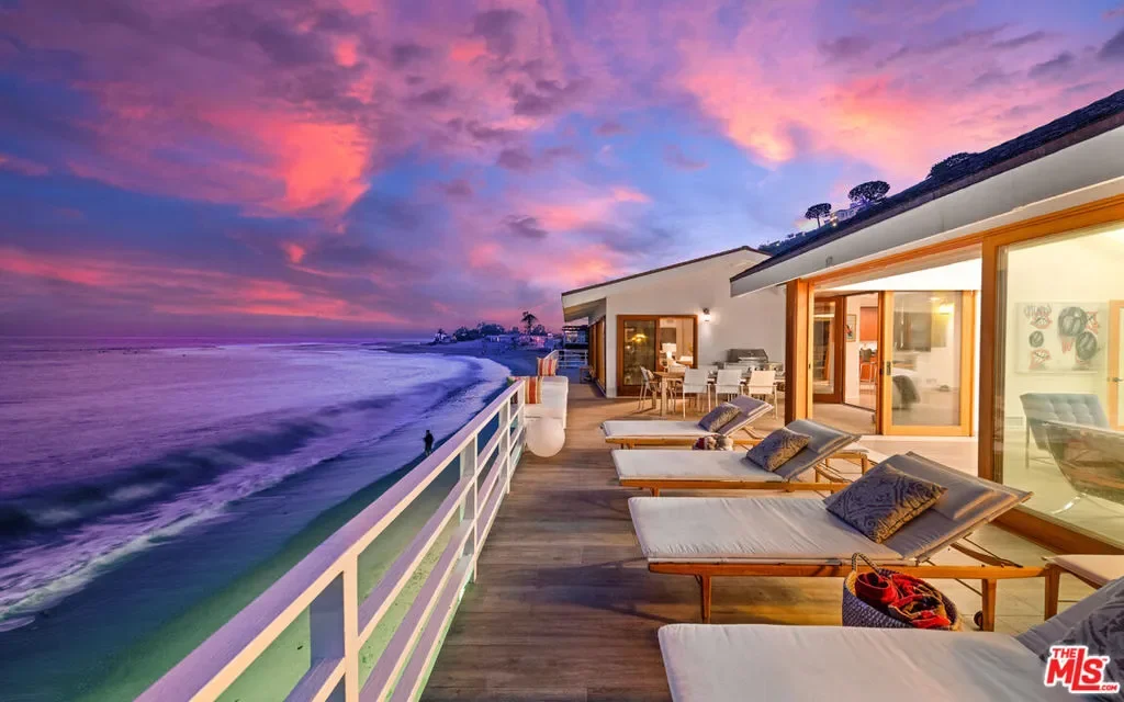 23018 Pacific Coast Highway, Malibu, California, United States. - Photo 36