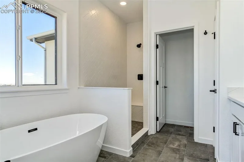 16990 Early Light Drive, Colorado Springs, CO 80908, Colorado Springs, Colorado, United States. - Photo 31