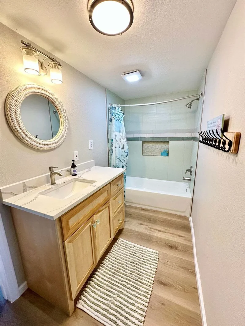12908 John Reynolds Road, Galveston, TX 77554, Galveston, Texas, United States. - Photo 18