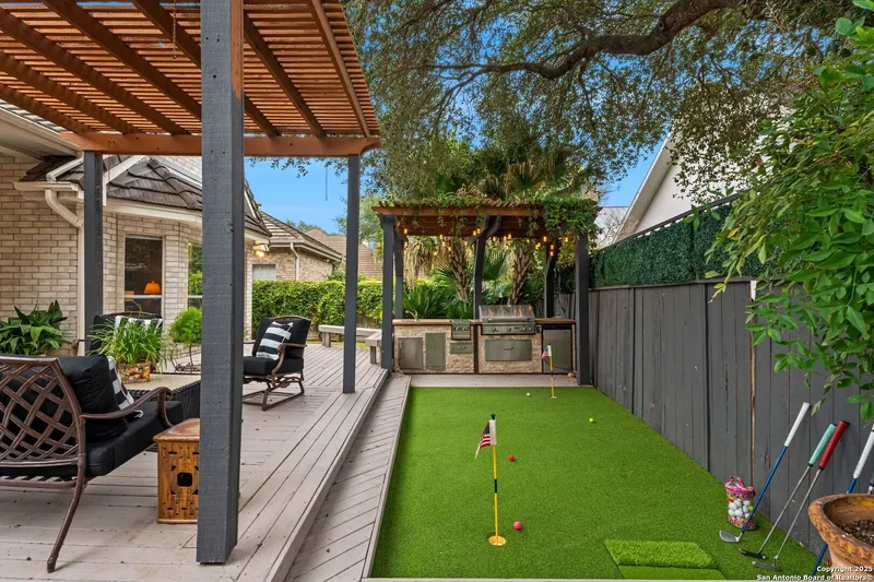 67 Wolfeton, San Antonio, Texas, United States. - Photo 14