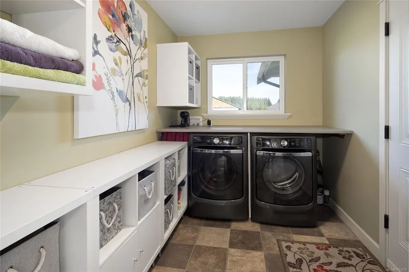 2065 Morello Pl, Courtenay, British Columbia, Canada. - Photo 24