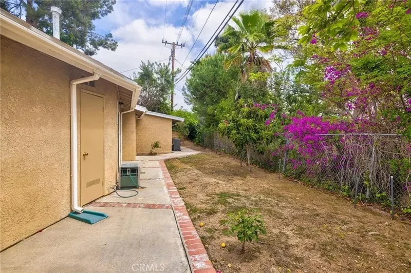 16875 Sausalito Drive, Whittier, California, United States. - Photo 2