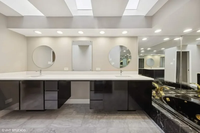 1604 Burr Ridge Club, Burr Ridge, IL, 60527, USA, Burr Ridge, Illinois, United States. - Photo 28