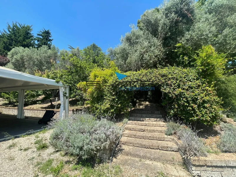 SP 29B, Abruzzo, Italy. - Photo 22