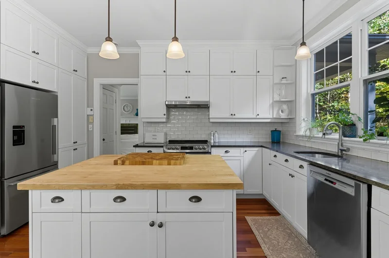 120 Rue des Irlandais, Bromont, Quebec, Canada. - Photo 16