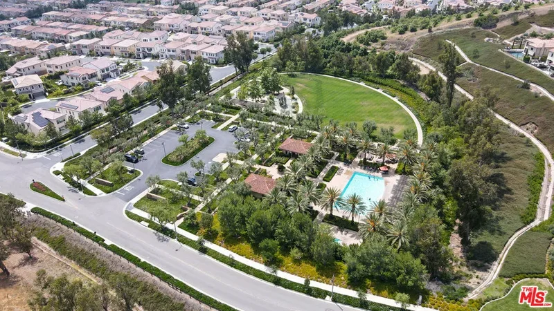 55 Suede, Irvine, California, United States. - Photo 58