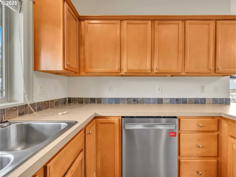 3279 SE ANDERSON RD, Gresham, Oregon, United States. - Photo 29