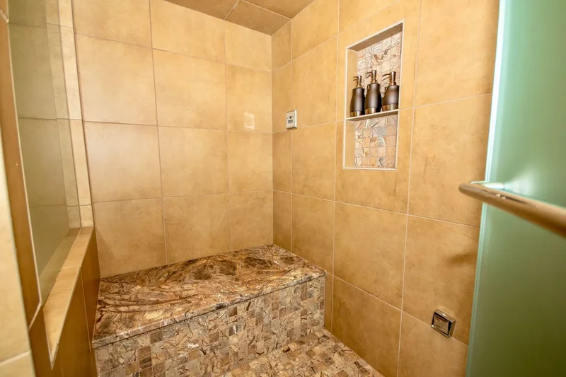 2530 Saddleridge CIR, Pulaski, VA, 24301, USA, Draper, Virginia, United States. - Photo 70