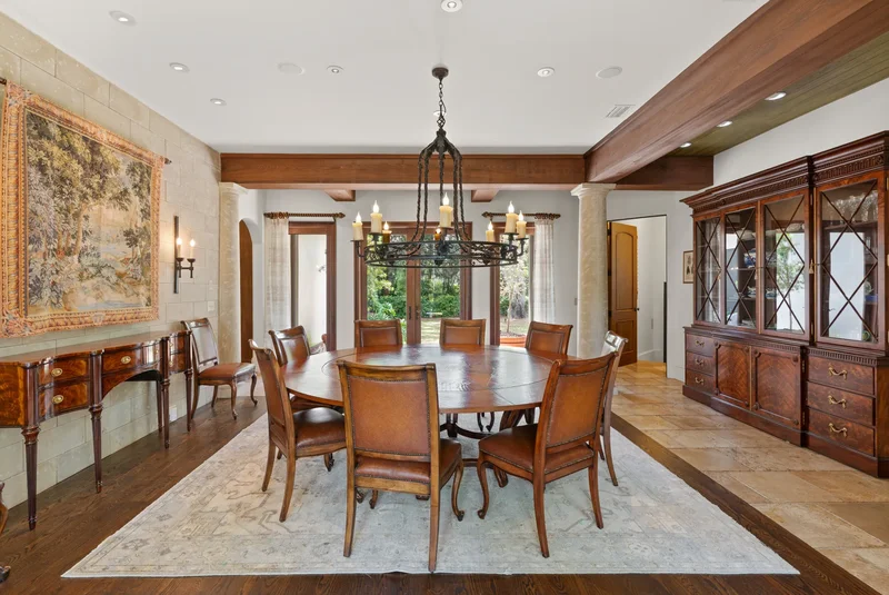 305 Hawkins Island Drive, Saint Simons Island, GA 31522, St. Simons, Georgia, United States. - Photo 32