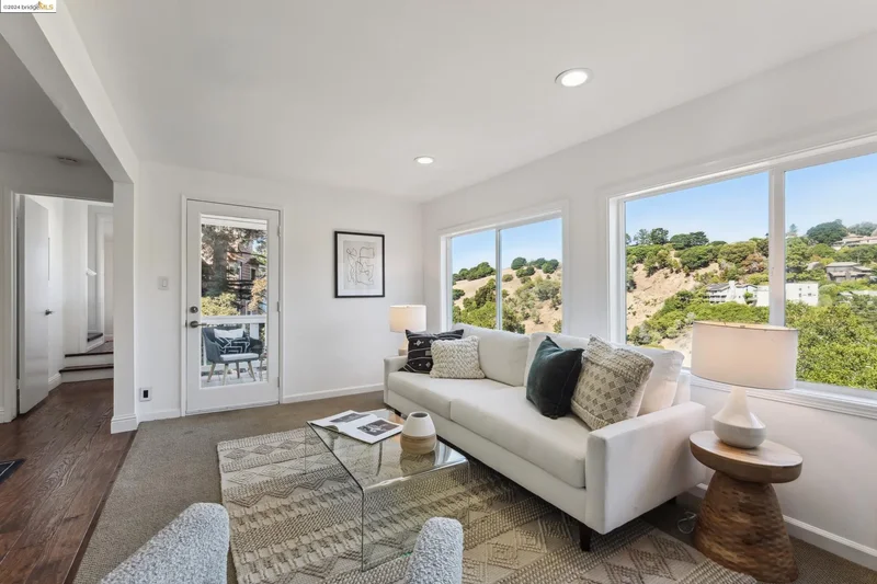 295 Scenic Ave, Oakland, California, United States. - Photo 12