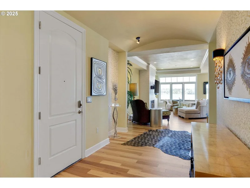 707 N Hayden Island Dr #215, Portland, OR 97217, Portland, Oregon, United States. - Photo 5