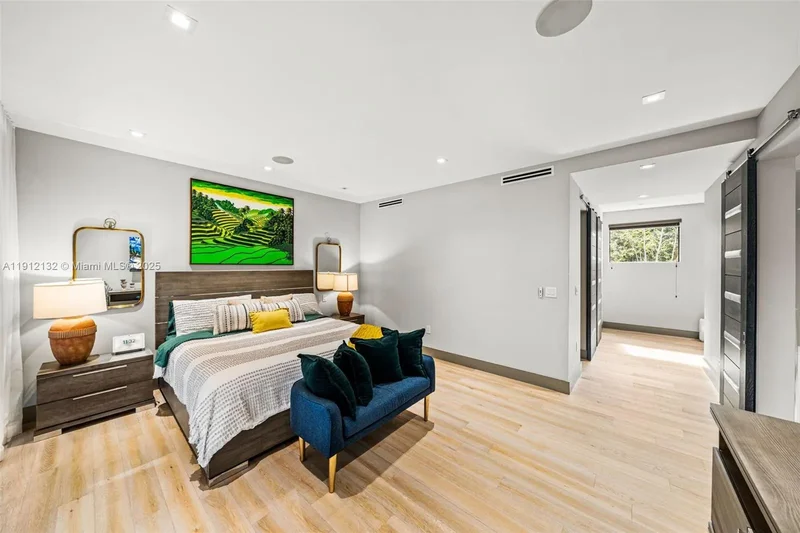 4185 Ventura Ave, Miami, Florida, United States. - Photo 17
