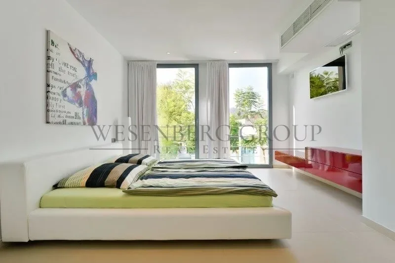 Gallery photo 7