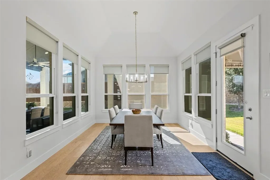 14201 Chamberlain Court, Fort Worth, Texas, United States. - Photo 13