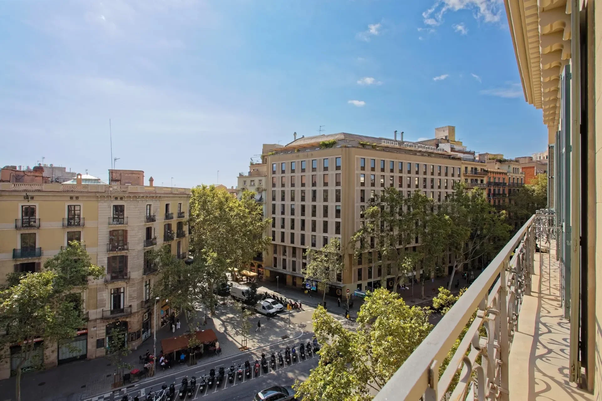 Ciutat Vella, Barcelona, Spain. - Photo 4