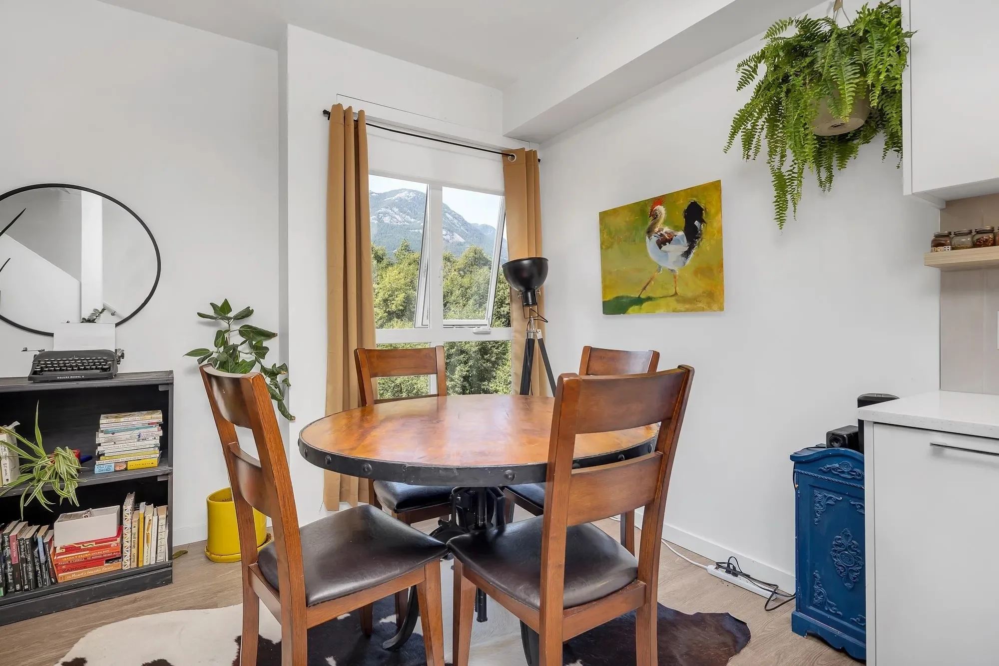 37762 Third Avenue 301, Squamish, British Columbia, Canada. - Photo 11