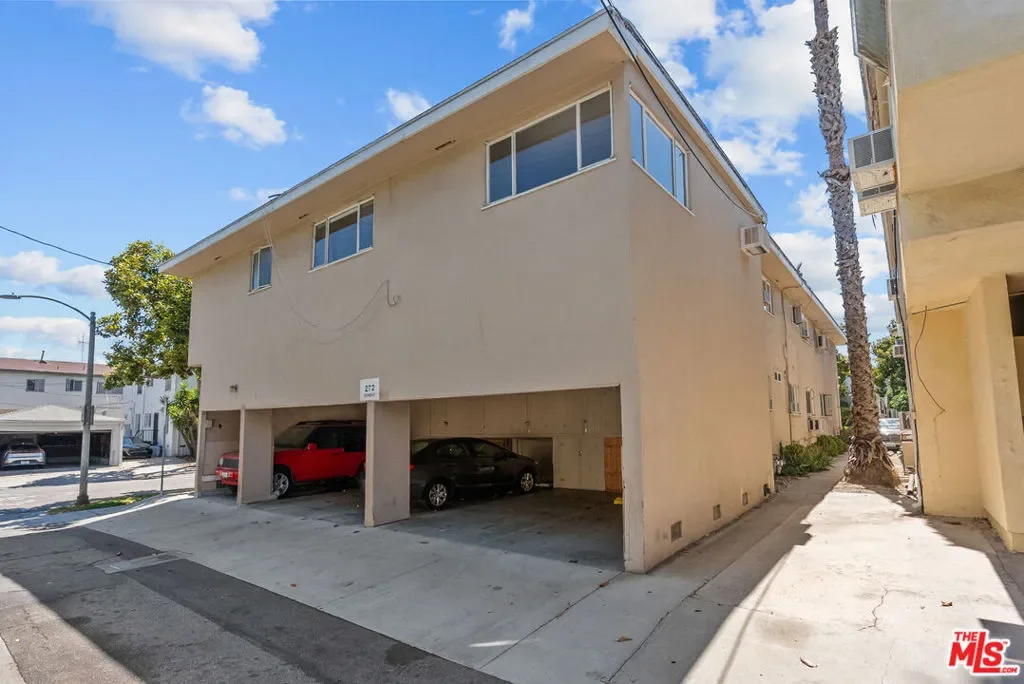 272 S Doheny Drive 1, Beverly Hills, California, United States. - Photo 10