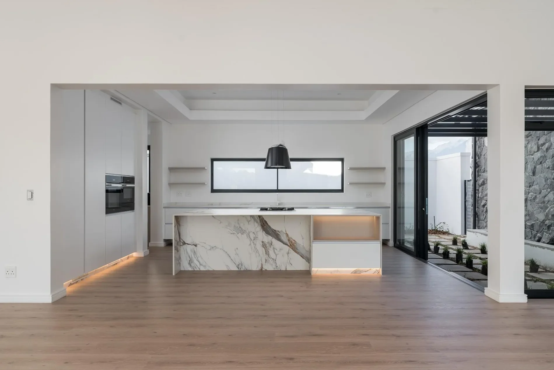 Gallery photo 1