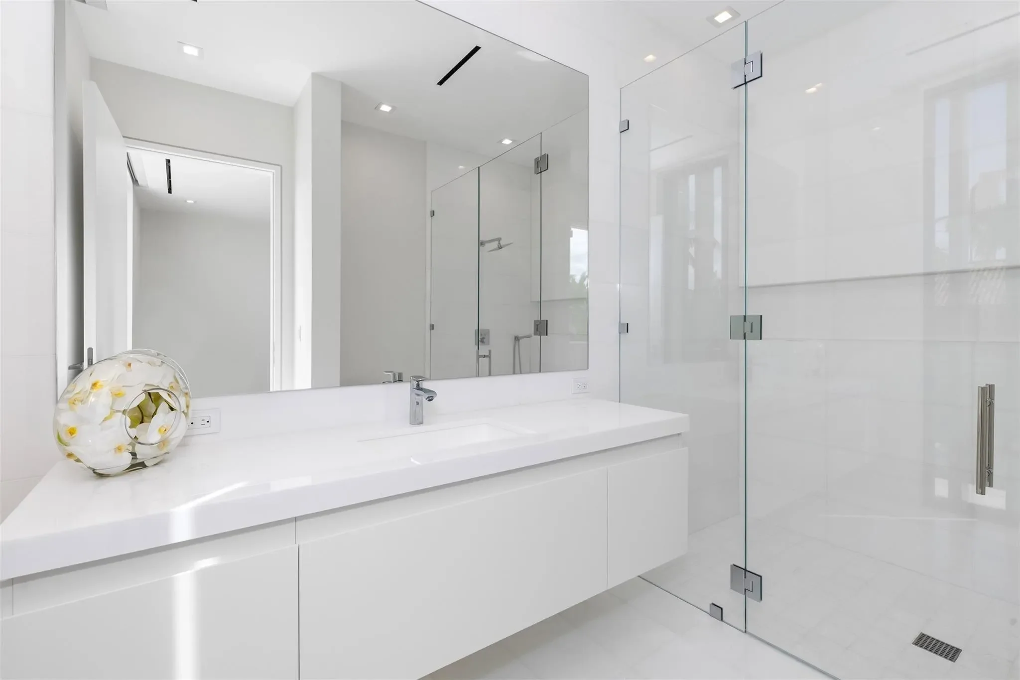 68 Isla Bahia Drive, Fort Lauderdale, Florida, United States. - Photo 43