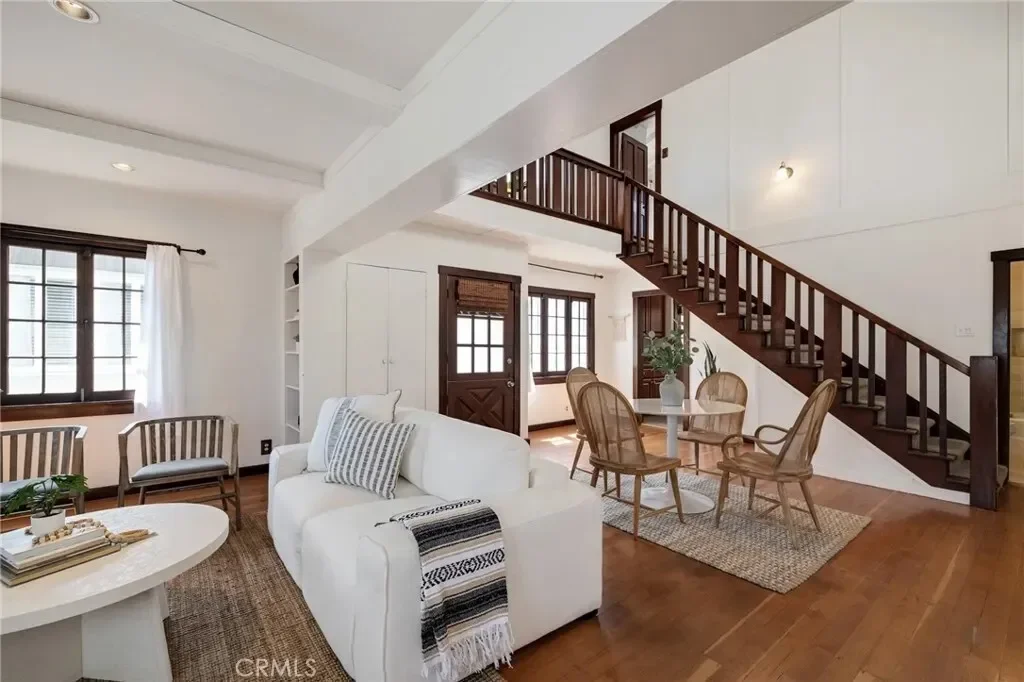 525 Manhattan Beach Boulevard, Manhattan Beach, California, United States. - Photo 4