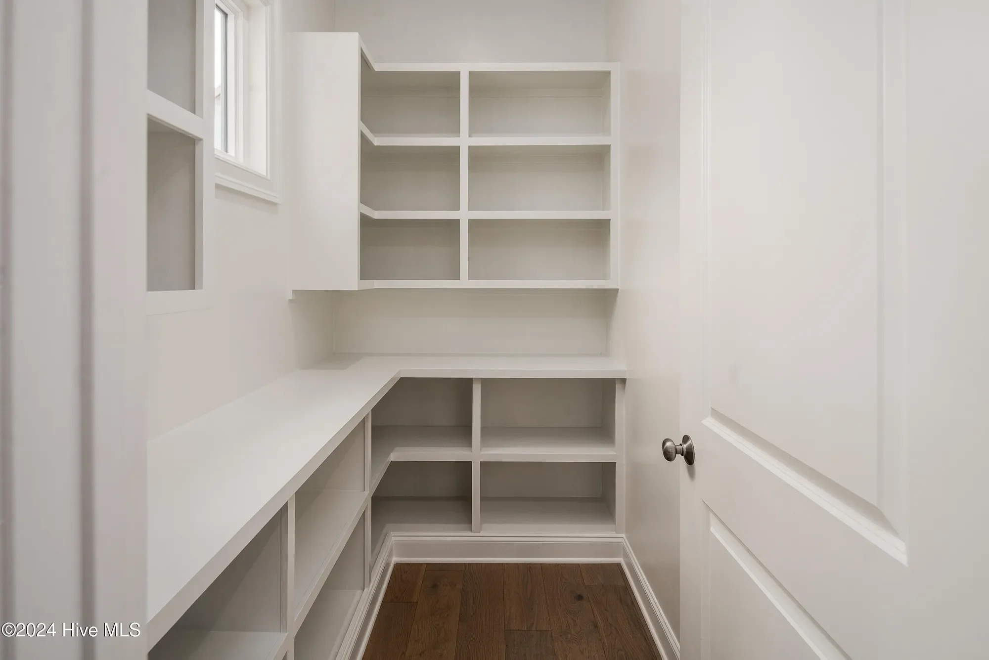 Gallery photo 12