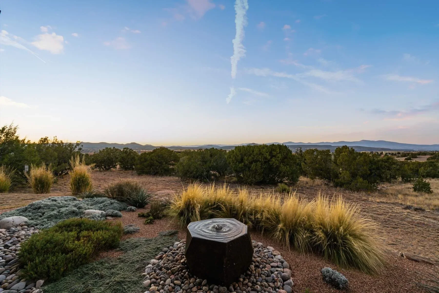 44 Plaza Del Centro, Santa Fe, NM 87506, Santa Fe, New Mexico, United States. - Photo 7