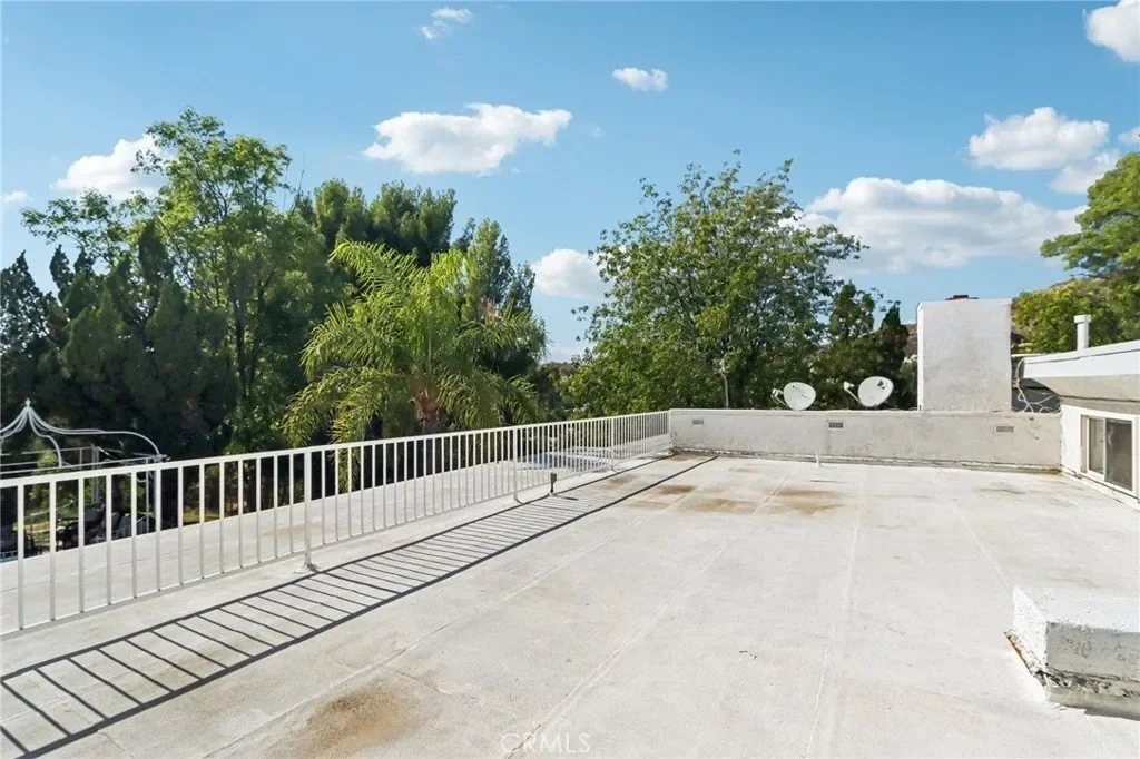 12426 Henzie Place, Granada Hills, CA, 91344, USA, Los Angeles, California, United States. - Photo 25