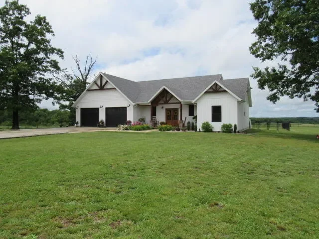 2799 Sparks Road, Norwood, MO 65717, Norwood, Missouri, United States. - Photo 25