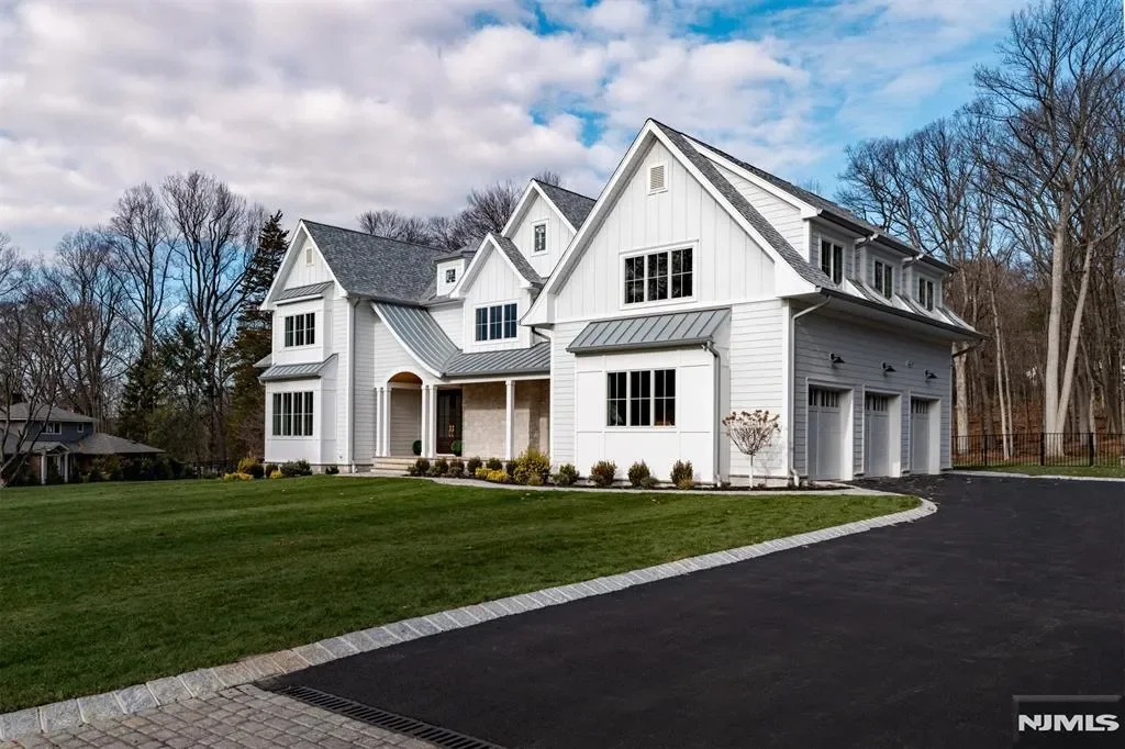 121 Jacquelin Avenue, Ho-Ho-Kus, New Jersey, United States. - Photo 5