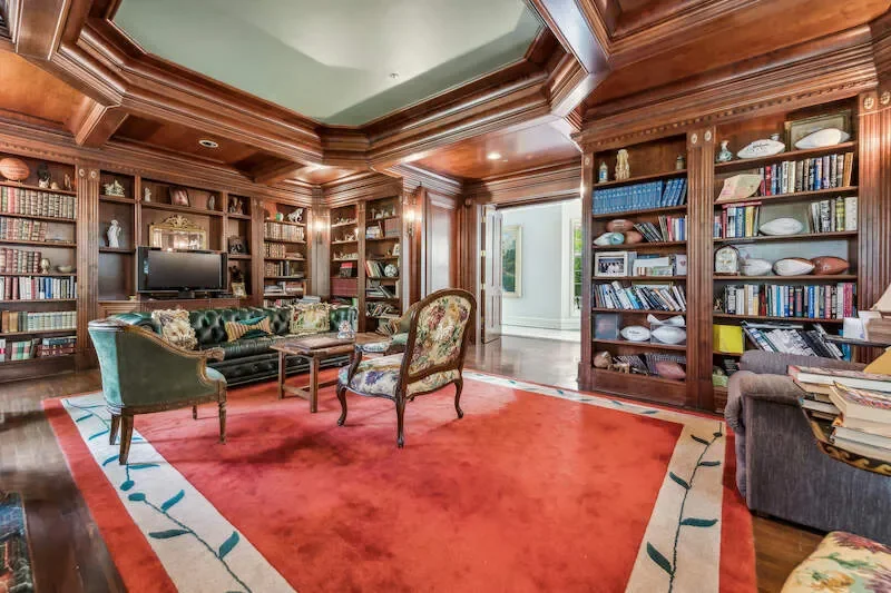 560 Oak Knoll Road, Barrington Hills, IL, 60010, USA, Barrington Hills, Illinois, United States. - Photo 139