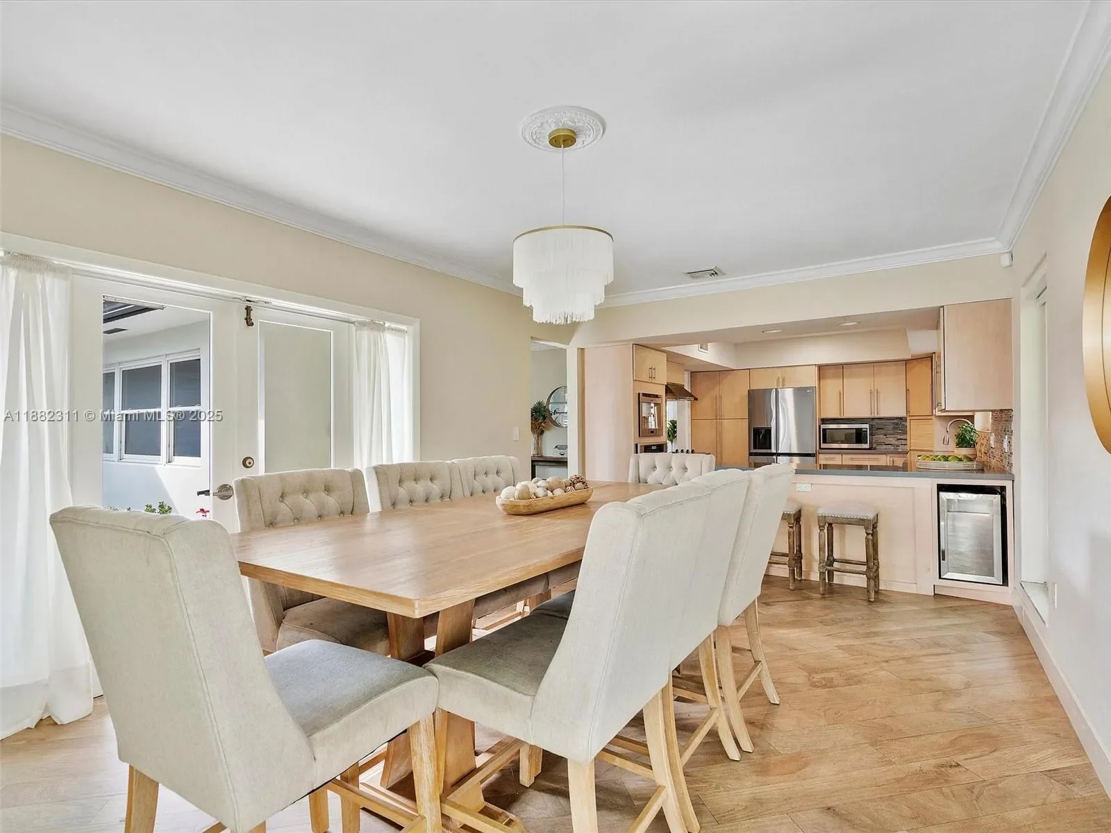 11407 N Bayshore Dr, North Miami, FL 33181, North Miami Beach, Florida, United States. - Photo 3