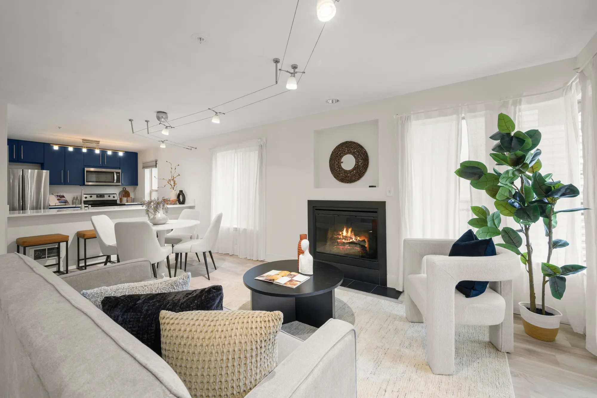 1550 Eastlake Ave E Unit #105 , Seattle, WA 98102, Seattle, Washington, United States. - Photo 1