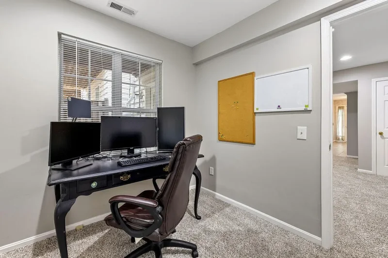 13503 Bannacker Place, Herndon, Virginia, United States. - Photo 22