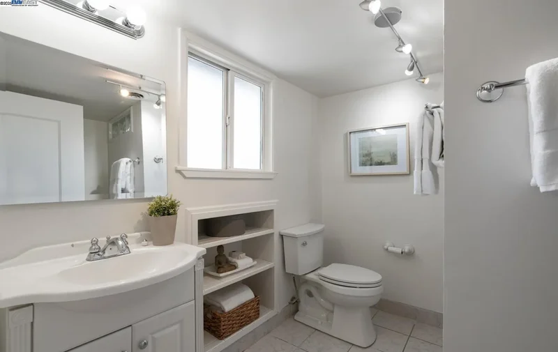 3103 Central, Alameda, California, United States. - Photo 15