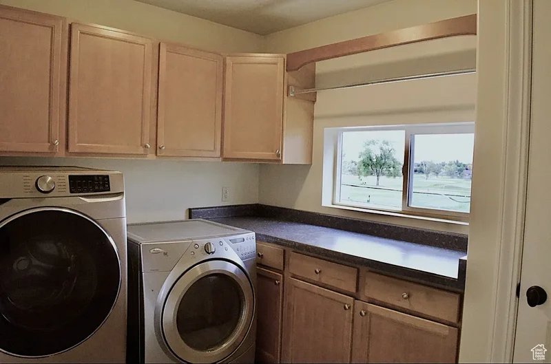 469 E VINE ST, South Salt Lake, Utah, United States. - Photo 18
