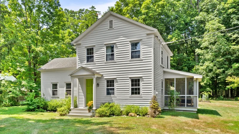 Malden Bridge Colonial Gem