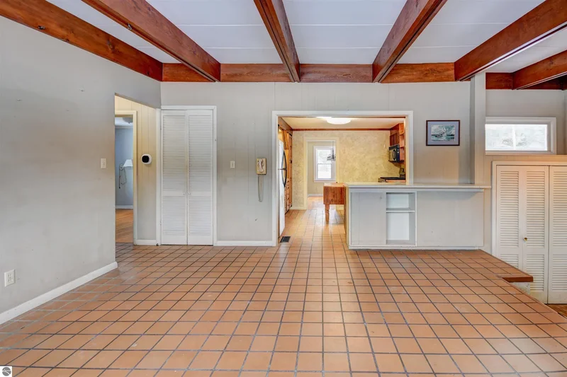 8616 Cedar Run Road, Traverse City, MI 49684, Traverse City, Michigan, United States. - Photo 6