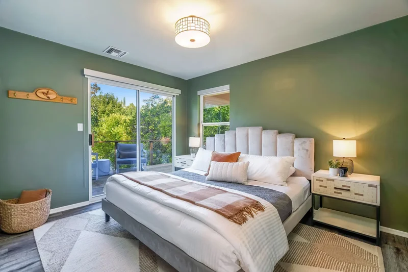 14903 Valley Vista Boulevard, Shermanoaks, CA 91403, Los Angeles, California, United States. - Photo 32