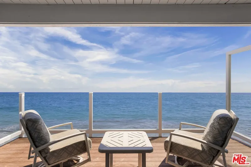 11770 Pacific Coast Highway Q, Malibu, California, United States. - Photo 25