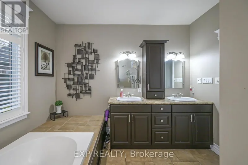 22 FARMHOUSE ROAD, London, Ontario, Canada. - Photo 23