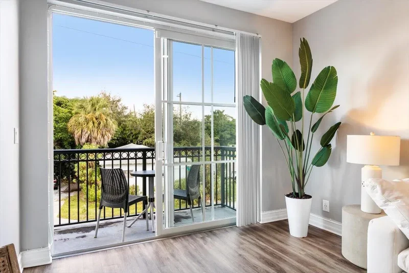 334 NW 1st Street, Delray Beach, Florida, United States. - Photo 6