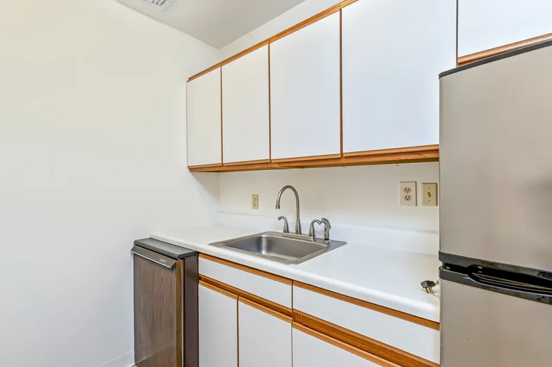 263 North Country , Smithtown, NY 11787, Smithtown, New York, United States. - Photo 8