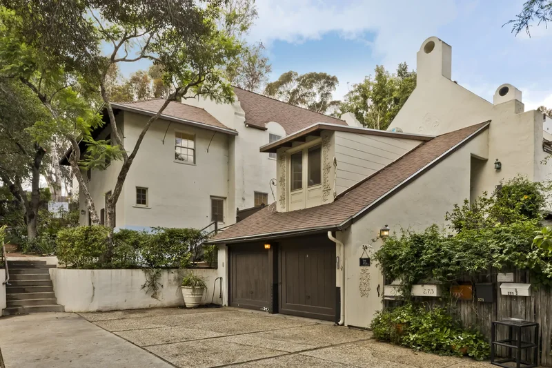 271 Beloit Avenue, Los Angeles, CA 90049, Los Angeles, California, United States. - Photo 29