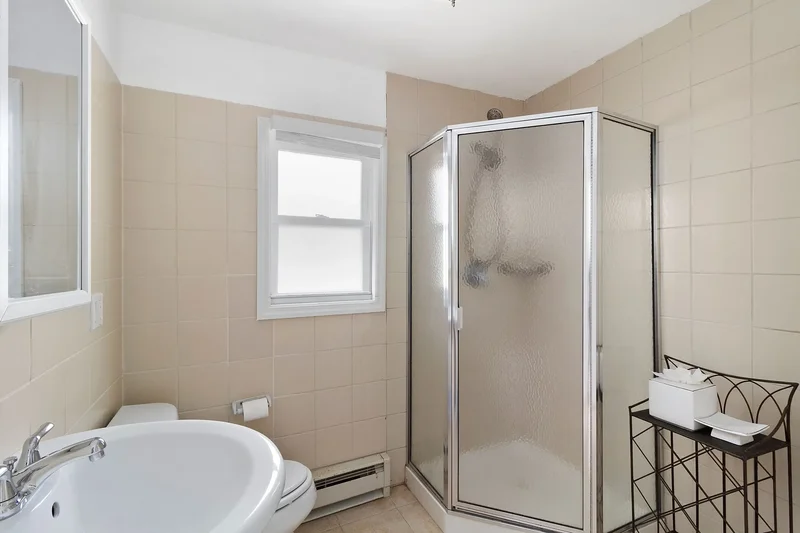 1 Rebadam Ln, Southampton, New York, United States. - Photo 12