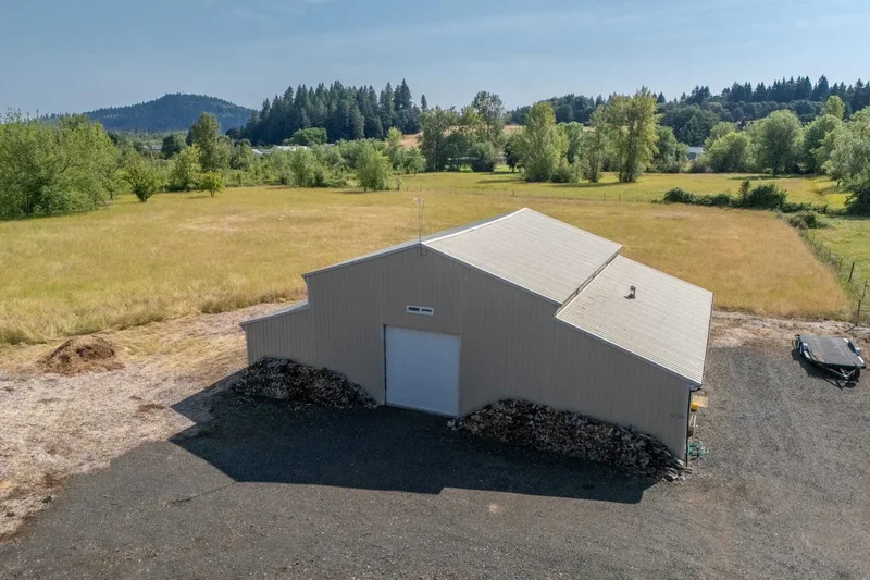 37310 Fawn DR , Lebanon, OR 97355, Lebanon, Oregon, United States. - Photo 9