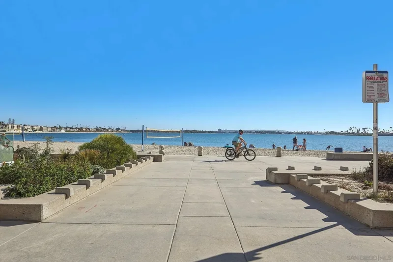 1235 Parker Pl 2B, San Diego, California, United States. - Photo 8